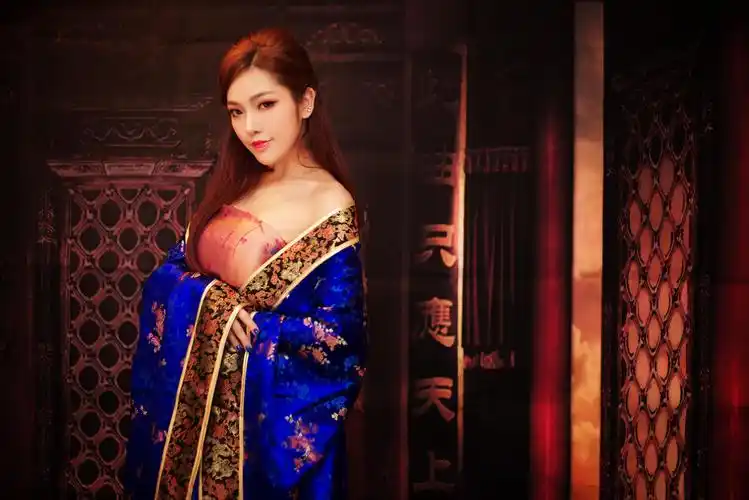 蓝色妖姬性感蓝衣古装美女冷艳妖娆极致诱惑