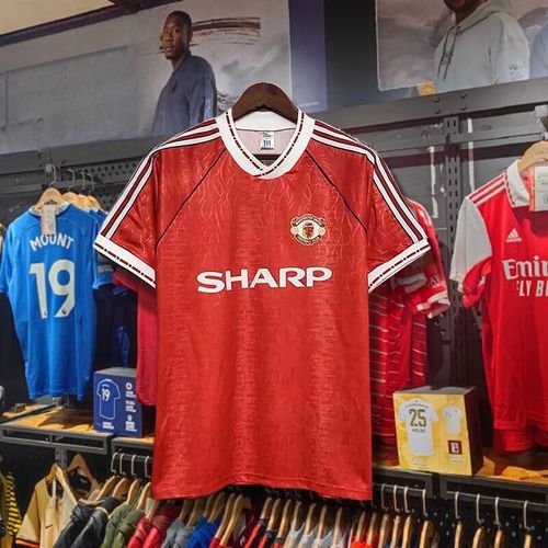 僮炎琳曼联俱乐部三叶草夏普复古复刻90主场球衣联名款纪念足球服