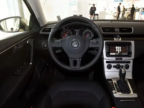 【图解图片_东环濮阳宝捷一汽大众4s店迈腾图片】-汽车之家