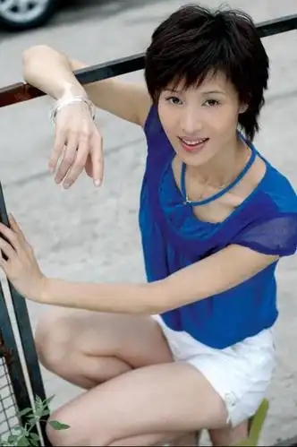 关于郑爽的图片