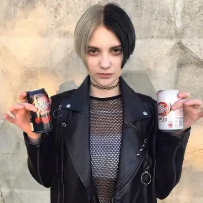 超帅的乌克兰小姐姐katie westwood