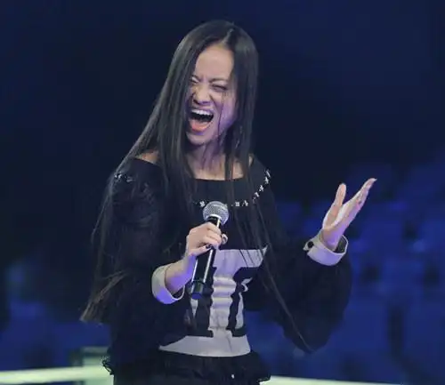 【图】侯祖辛阿布默契搭档 用摇滚去冲撞人的内心(2)_大陆星闻_明星-