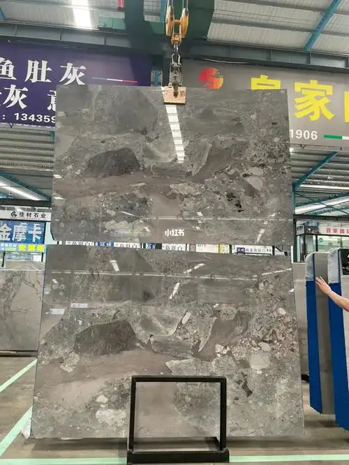 有点看头#装修材料挑选  #天然大理石  #定制家具