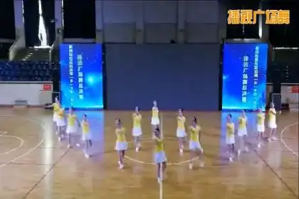 玫瑰广场舞《来吧冠军》14人队形版 2018广场舞视频大全