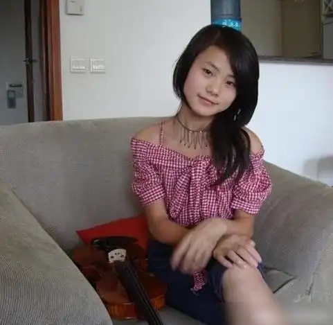 14岁与成龙合作,成16亿票房女主,长大后却无人问津|韩雯雯|功夫梦