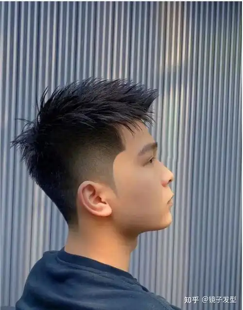 越剪越帅气的男士发型选这三种错不了清爽利落真有型