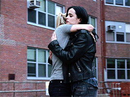 拥抱gif美女gif姐妹gif深情gif