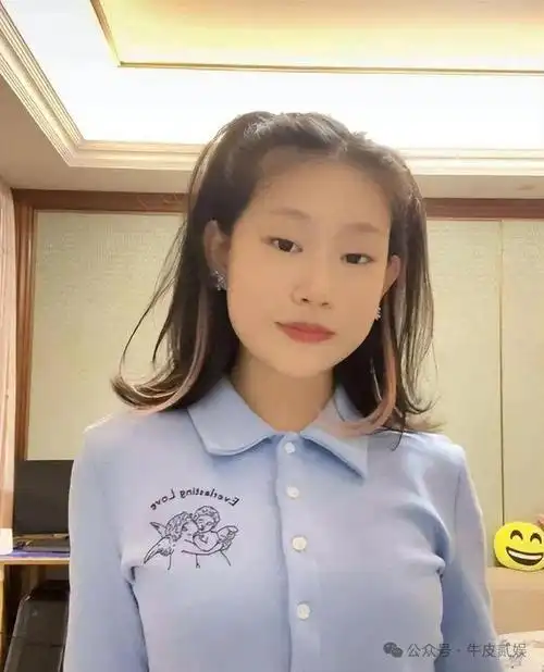 以为糟蹋了父母好基因,长大后惊为天人,5位星二代个个出人意料|甜馨