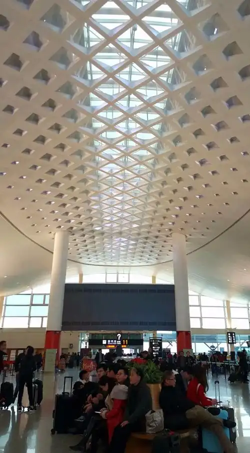 杭州萧山国际机场候机大厅随拍