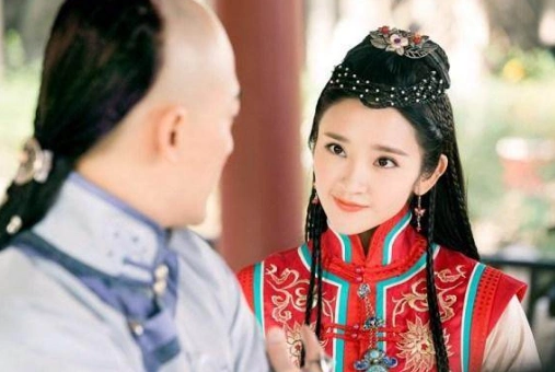 佟佳·哈哈纳扎青既是原配为什么会没有皇后的封号?