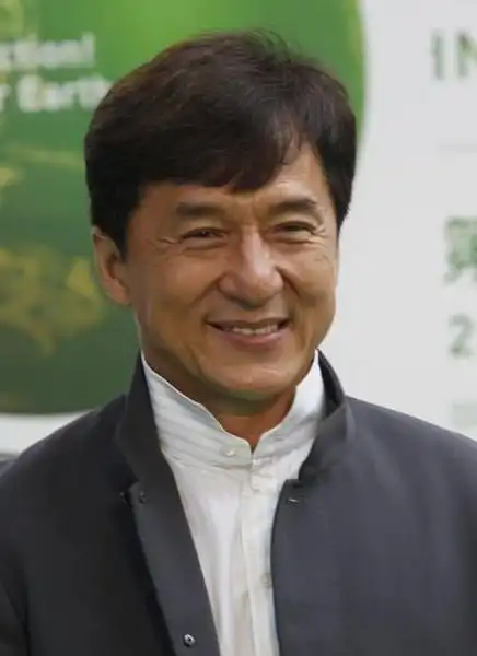 成龙jackiechan的图片