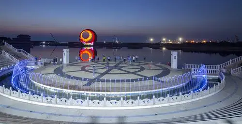 旅游记录--营口鲅鱼圈月亮湖夜景