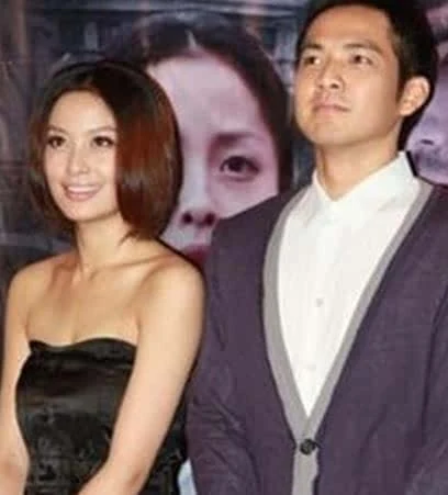 钟汉良的妻子揭秘钟汉良为什么叫小哇!