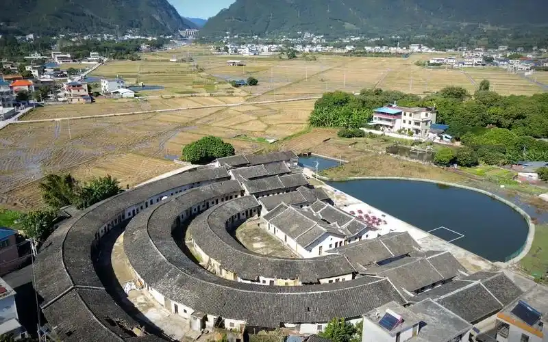 梅州围龙屋,客家风情浓