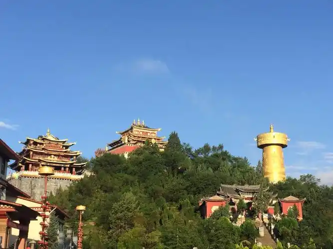 【携程攻略】香格里拉独克宗古城购物,这个古城面积不大,实在也没太大