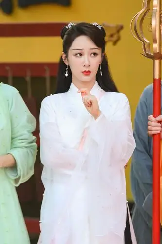 杨紫萌探探探案再扮白夭夭入迷局破谜团真相