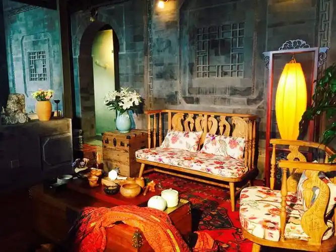 南京惊现新地标竟然有人把杨丽萍的月亮宫搬来了