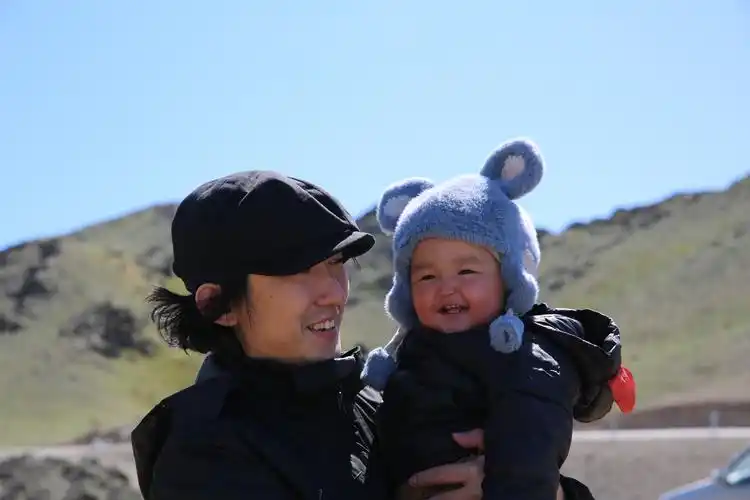 吉他手宋捷和阿曼,摇滚乐的一切都是关于爱