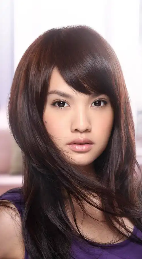 杨丞琳1984年6月4日出生于台湾台北祖籍广东江门父母为广东人