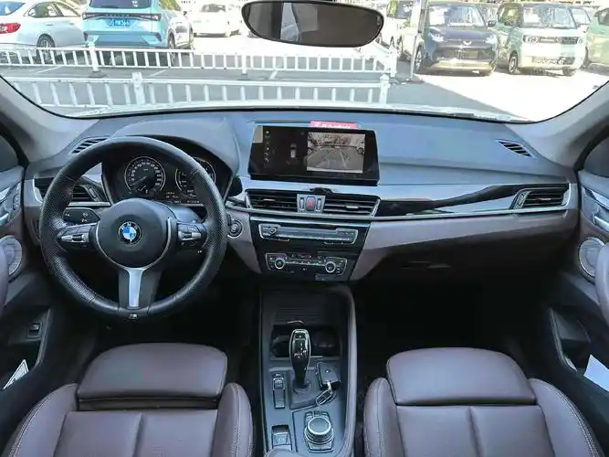 最新到店21年8月宝马x1 21款 改款 sdrive25l - 抖音