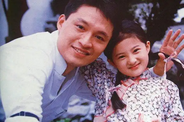 金铭的个人资料如下:1980年11月19日生于北京,中国内地女演员,毕业于