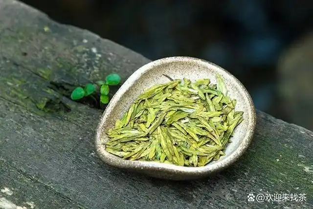 中国茶叶这么多,为什么西湖龙井是中国十大名茶之首?