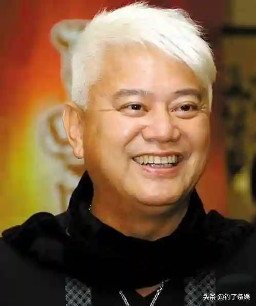 他很爱国多次合作周星驰坦言这一生最愧对张国荣