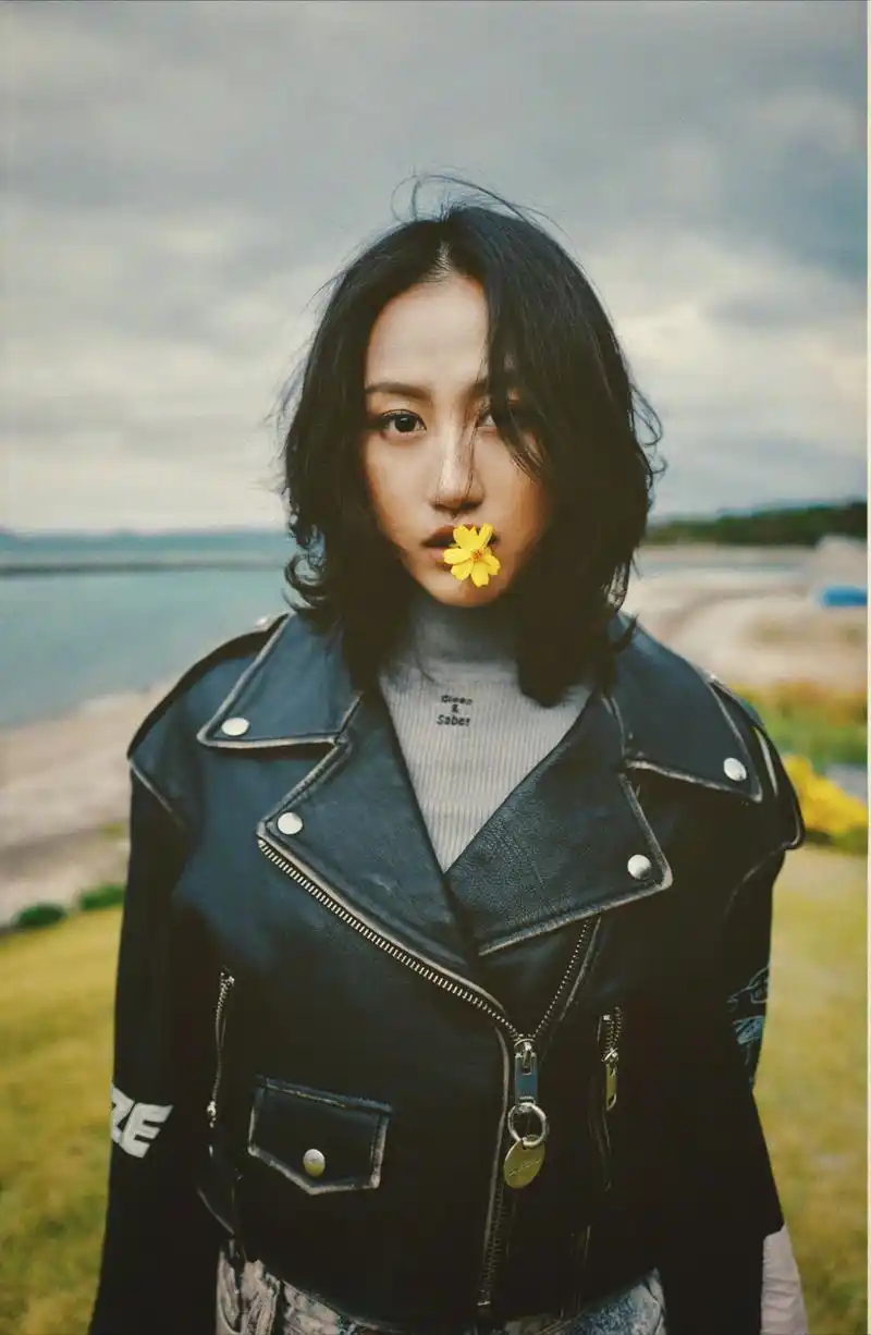 陈粒为新年献唱新歌《四海》,原来曲风飞扬跋扈的她也是个小女生