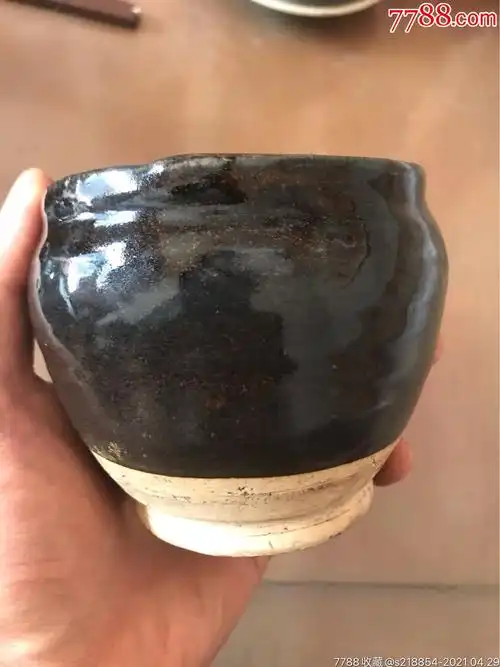 明代全品黑釉罐