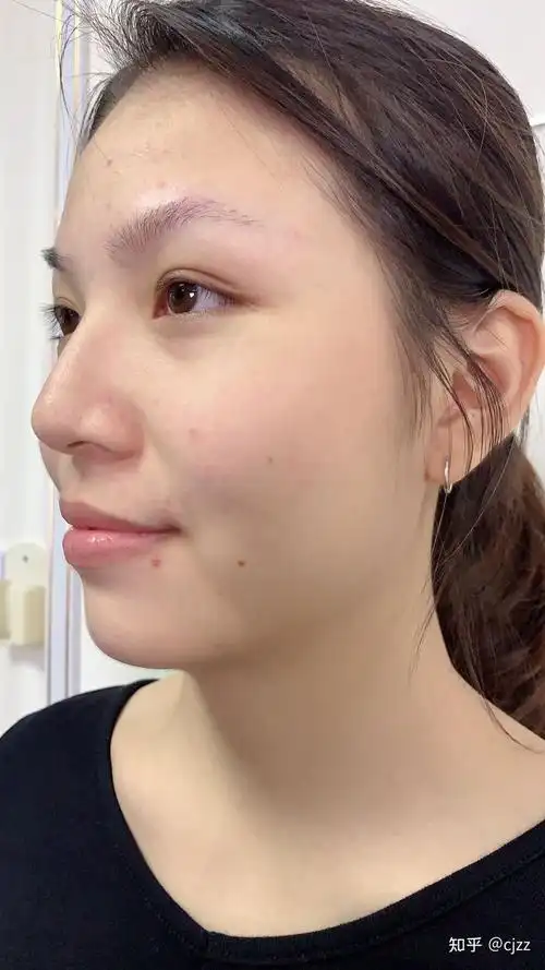 实际生活中,大部分女生素颜是什么水平?