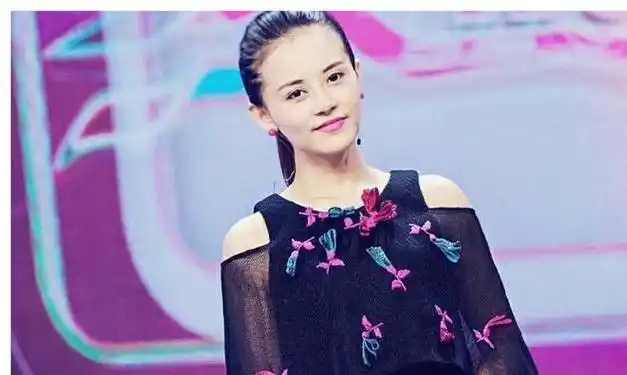 嫌弃张杰穷而分手,怒打谢娜两巴掌,38岁无人问津的段曦后悔吗?