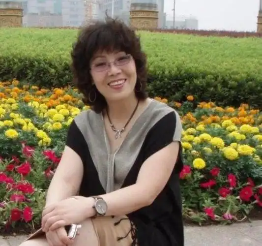 7456换成老年人头像名字后被嘲笑了