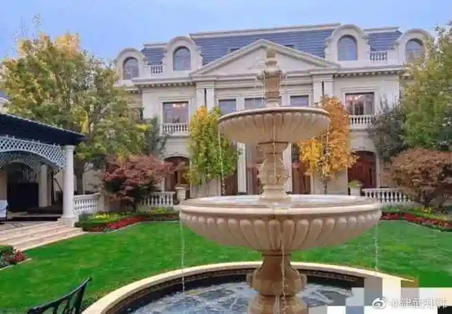 星闻杂志##窦骁##何超莲