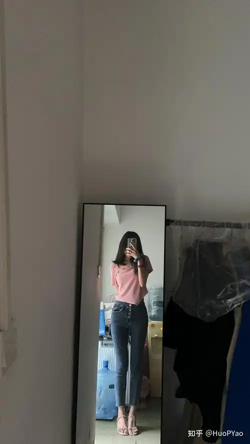 那些168cm才80来斤的女生真的现实生活中好看吗