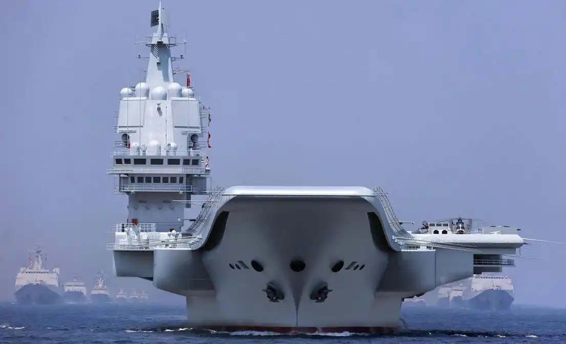 军方突然一道命令下达,山东舰抵达南海:敢闯就打|南海|航母|美军_新浪