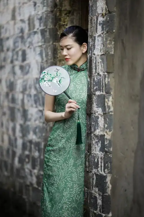 千年绍兴安昌古镇,旗袍秀美 - 微人 - 图虫