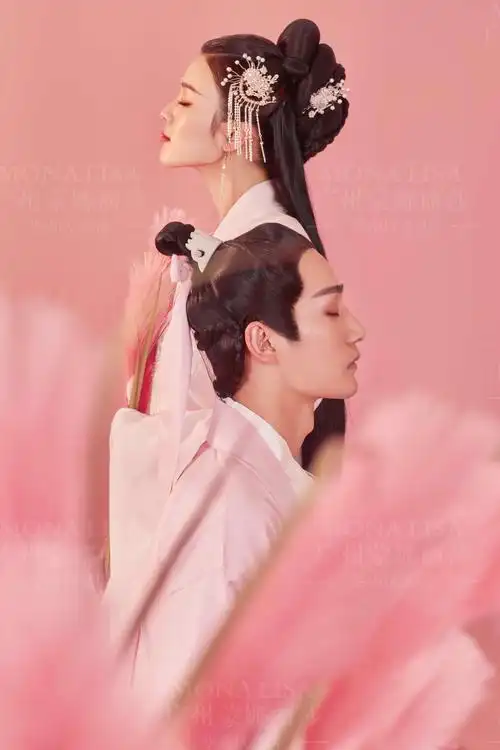 古风中式纯色婚纱照共舞一曲情深意切