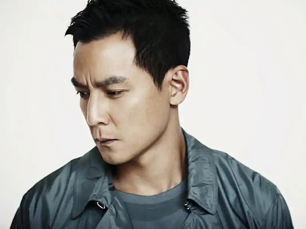 走进男神吴彦祖的家一寸空间也不浪费装修节俭