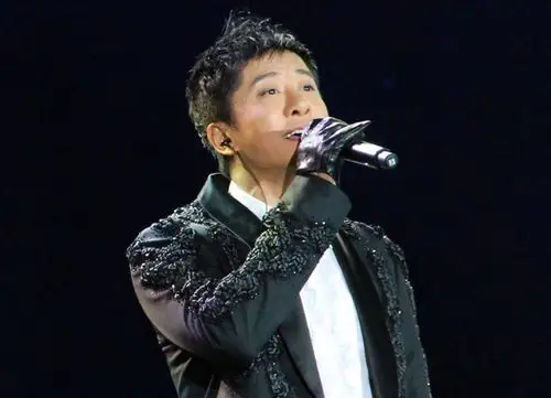 文化公司诉毛宁演唱《传奇》构成侵权 法院一审驳回