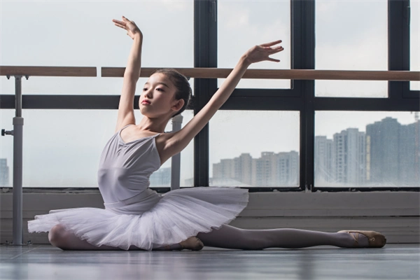 唯美舞动少儿舞蹈