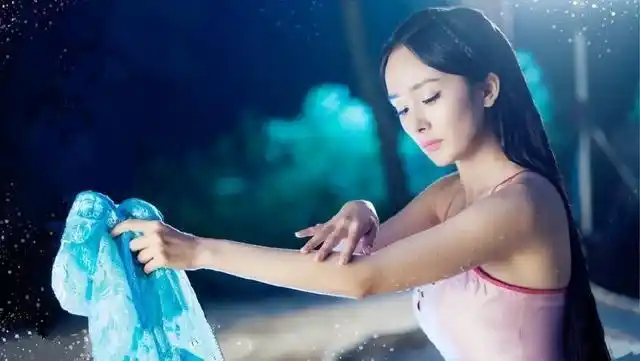 看了这几张图谁还会说杨幂身材没有料