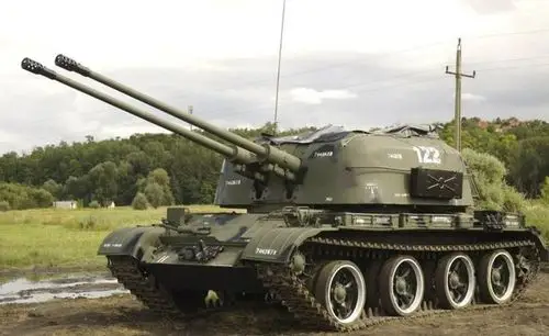 (拆自zsu-57-2自行高炮的炮塔,但多焊了一个铁笼子,以便回收57毫米