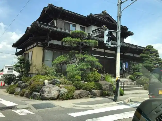 日式乡村建筑,好想拥有一套这样的房子,养个猫,煮一壶清茶,看云卷云舒