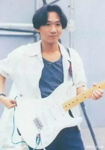 beyond黄家驹最帅图片