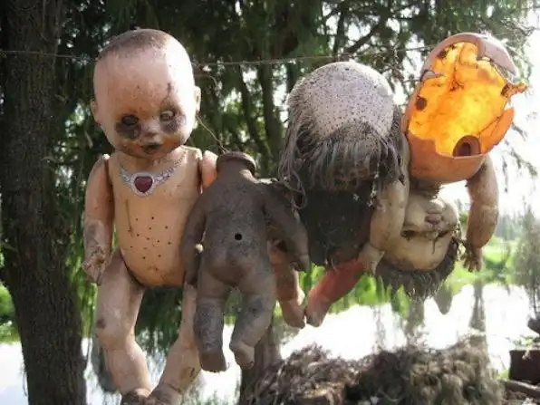 墨西哥最"诡异"小岛,岛上布满"布娃娃",网友:魂飞魄散