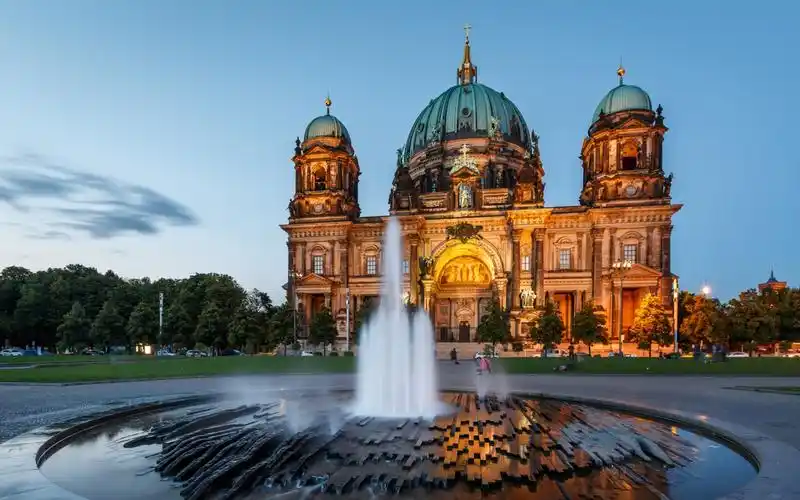 柏林大教堂,建筑,德国,夜晚,喷泉 壁纸
