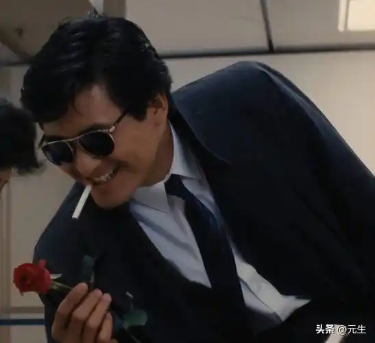 周润发已满头白发,岁月不饶人,小马哥变老马哥了