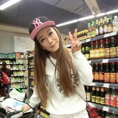 【图】体育女神非诚勿扰李璐微博 神经大条的舞蹈女神