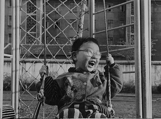 重回童年/上世纪八九十年代的济南儿童老照片