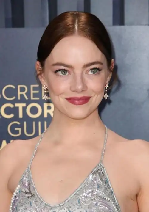 第30届美国演员工会奖红毯艾玛斯通